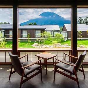 ***** 旅館 楽 水山 日本